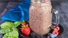 Spinach Berry Oatmeal Smoothie