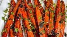 Sweet & Spicy Herb Roasted Carrots