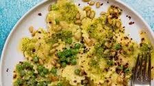 10-Minute Creamy Pesto Ravioli