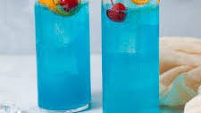 5 Minute Shaken Blue Lagoon Mocktail