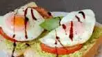 Avocado Tomato & Egg Breakfast Sandwich ❤️‍ When in ...