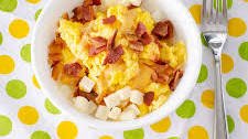 Bacon and Eggs Breakfast Bowls