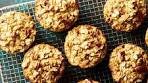 Baked Banana-Nut Oatmeal Cups: Muffins meet oatmeal in ...