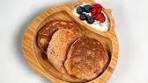 BANANA & RASPBERRY PANCAKES! Ingredients: * 1 small ...
