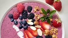 Berry Banana Smoothie Bowl