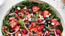 Berry Spinach Salad
