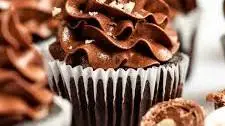 Best Nutella Cupcakes W/ Nutella Buttercream