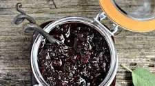 Blackberry Sage and Lime Freezer Jam