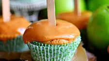 Caramel Apple Cupcakes