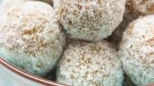 Carrot Cake Energy Balls