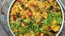 Cauliflower and Aubergine Curry [vegan] [gluten free]
