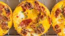 Cheddar Bacon Baked Egg Cups