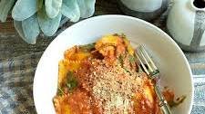 Cheese Ravioli With Spicy Cream Sauce