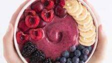 Cherry Berry Smoothie Bowl