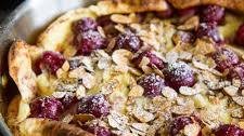 Cherry Pancake with Almonds