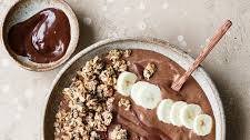 Chocolate & banana smoothie bowl