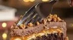 Chocolate Caramel Toffee Crunch Cake Recipe
