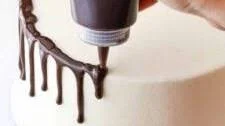 Chocolate Drip Cake