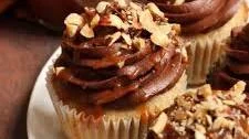 Chocolate Hazelnut Cupcakes with Caramel Chocolate Ganache Frosting