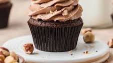 Chocolate Hazelnut Cupcakes with Nutella Buttercream