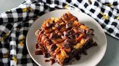 CHOCOLATE PBJ BANANA UPSIDE DOWN DUMP CAKE
