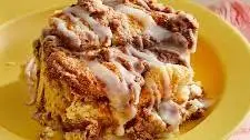 Cinnamon Roll Dump Cake