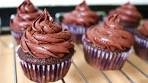 Coffee Chocolate Cupcakes with Mocha Buttercream Frosting ...