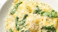 Creamy Pesto Ravioli