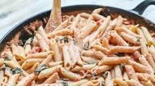 Creamy Tomato and Basil Pasta
