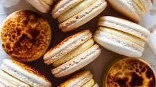 Creme Brûlée Macarons