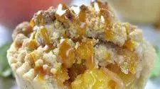 Crumble Mini Peach Pie
