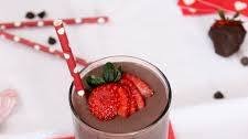 Dark Chocolate Strawberry Smoothie
