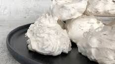 Date and walnut nougat meringues