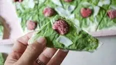 DIY This Matcha Yogurt Bark Recipe For An Energizing And Healthy Treat