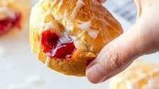 Easy Cherry Pie Bites