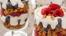Easy Granola Parfaits
