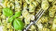 Easy Homemade Pesto Pasta