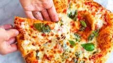 Easy Margherita Pizza