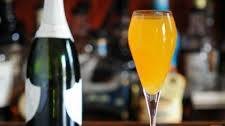 Easy Peach Bellini Recipe