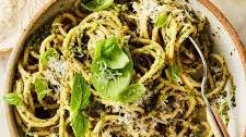 Easy Pesto Pasta