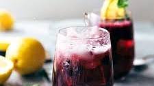 Easy Sparkling Blueberry Lemonade
