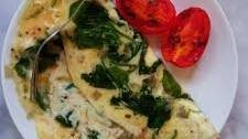 Easy Spinach Omelette Recipe with Cheese