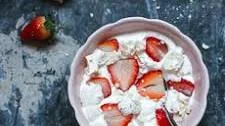 Eton Mess (Strawberry, Cream, and Meringue Trifle)