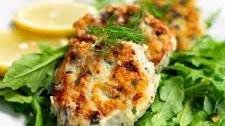 Fiskefrikadeller (Fishcakes with Remoulade)