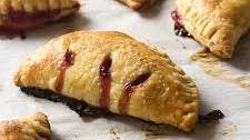 Fresh and Yummy Mini Strawberry Rhubarb Hand Pies