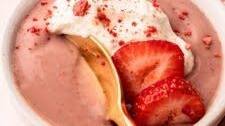 Fresh Strawberry Pudding
