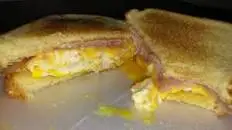 Fried Egg & Cheese Sandwich