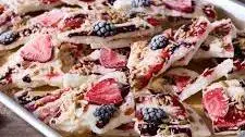 Frozen Yogurt Bark