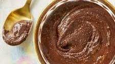 Homemade Nutella (Chocolate Hazelnut Spread)