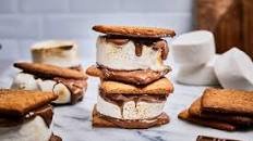 Homemade S'mores and Graham Crackers